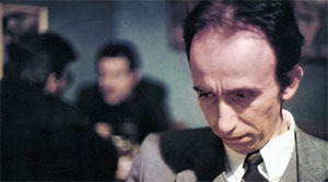 İçinde nefes aldığımız, yaşadığımız ortamın bize kendimizi suçlu hissettiren bir yapısı var.